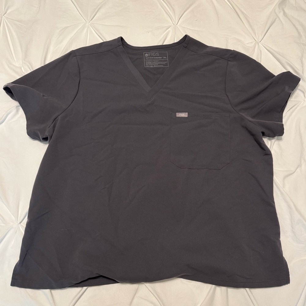 FIGS Women's Charcoal Catarina - Petite Scrub Top - XXL